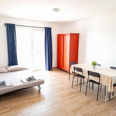 Avada Premium Lägenhet Novalja Exteriör bild