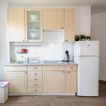 Avada Premium Lägenhet Novalja Exteriör bild